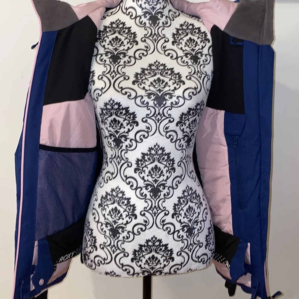 NWT!! Roxy Insulated Waterproof Ski / Snowboard Jacket Women’s Size XS - Picture 8 of 16